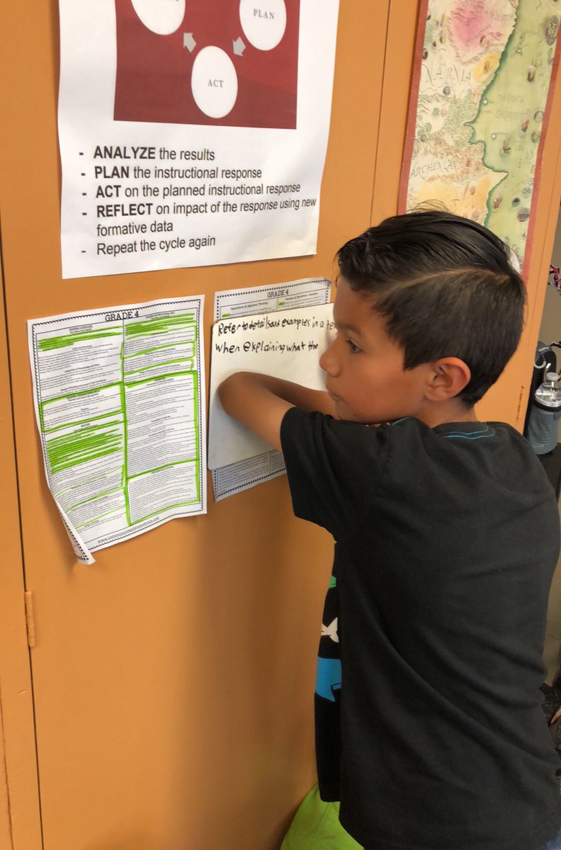 DeaverDean's tweet photo. So impressed with this scholar because he is looking up the standards we learned that day. #standardbasedlearning #personalizedlearning #rusdlearns #rusdlink #4thgrade #teachersofinstagram #scholars https://t.co/JajtyzADBl