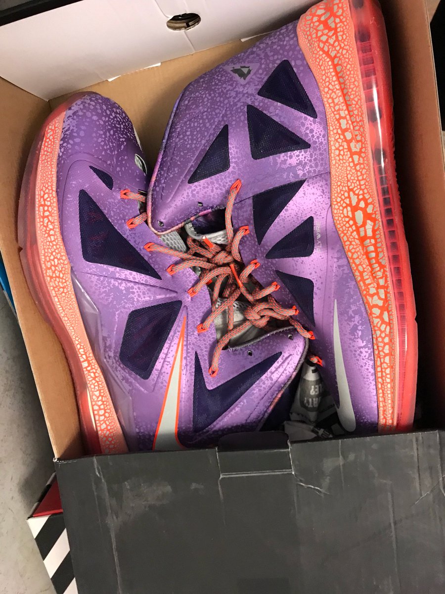 _Pablito2345's tweet photo. @RetailTuesday #RetailTuesday @MicNice @Mileseperez @Vinom725 @sgun_e82 @HennCredblyDope @stefan3584 @teamdwade Lebron 12 size 13 9.8/10 cond $100, Penny’s size 13 9.8/10 cond $100, Cruz size 13 $100 9.8/10 cond, Lebron 10 ASG size 14 9/10 cond $140 https://t.co/O2LCHQCEbv