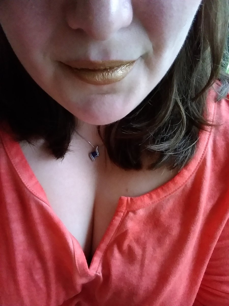 MistressMandyS's tweet photo. #ShadeOfTheDay is First Class.  Picked,  paid for,  &amp; admired by @Brocksamson89. #jeffreestarcosmetics #findom #femdom #tpe #subfunded https://t.co/lRic6GEN3E