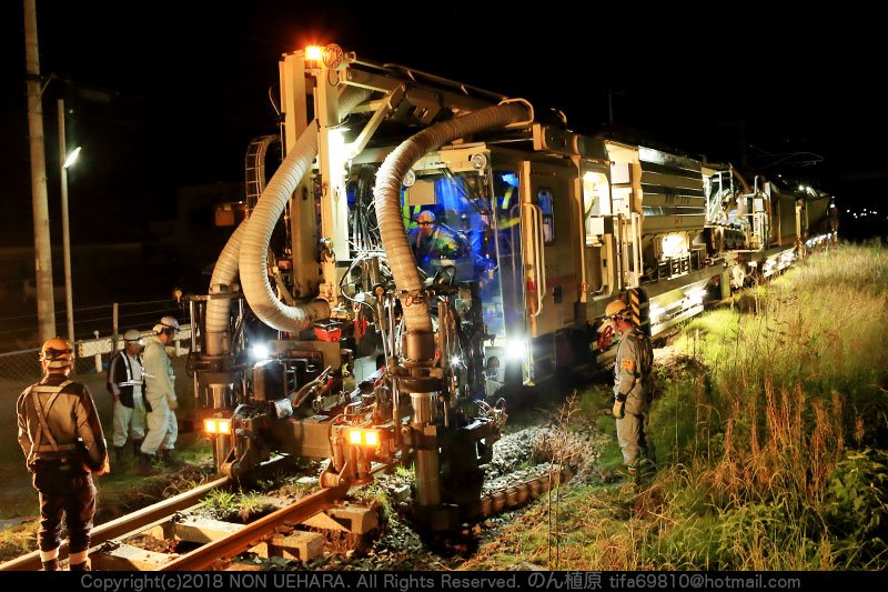 NON_Uehara's tweet photo. #バラストクリーナ
#PlasserTheurer
#VM170
#MFS50

■2018/5/15(火)

・1,2枚目 / 姶良市街地で作業をするバラストクリーナ

・3,4,枚目 / 本線上を自走で移動するバラストクリーナ
 　　　 　   日豊本線　錦江〜加治木

 ↓ 本線自走ムービー 
 https://t.co/8Zdw7KMsOt 

作業動画は後日あげるかも https://t.co/gYCRukxb06