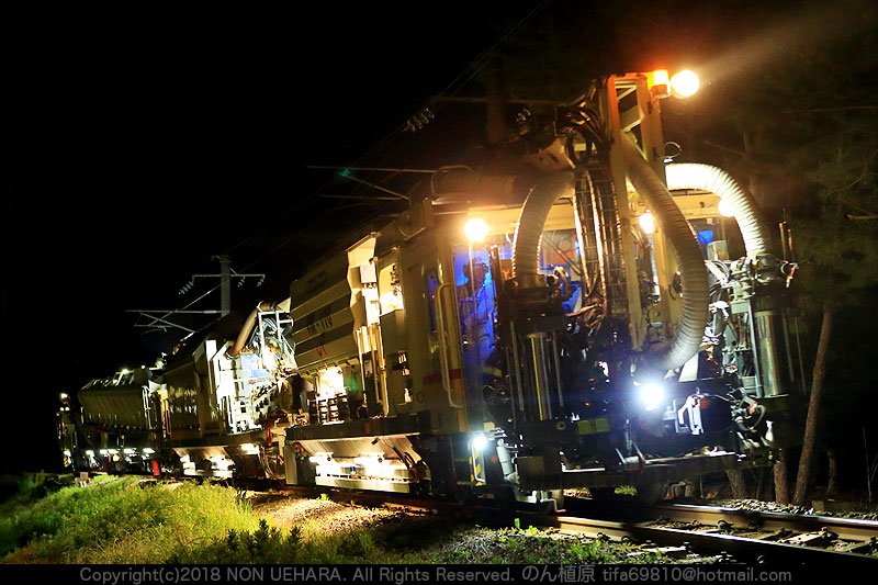 NON_Uehara's tweet photo. #バラストクリーナ
#PlasserTheurer
#VM170
#MFS50

■2018/5/15(火)

・1,2枚目 / 姶良市街地で作業をするバラストクリーナ

・3,4,枚目 / 本線上を自走で移動するバラストクリーナ
 　　　 　   日豊本線　錦江〜加治木

 ↓ 本線自走ムービー 
 https://t.co/8Zdw7KMsOt 

作業動画は後日あげるかも https://t.co/gYCRukxb06
