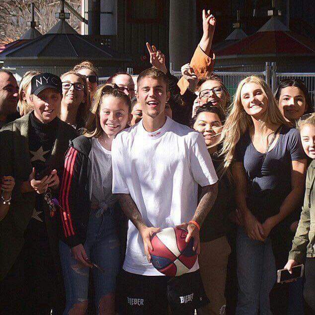 mthldkt's tweet photo. #IVoteJustinBBMAs 
#JustinBBMA
#BieberBBMAs
#JustinBBMAs

faaans 💙 https://t.co/vkyjtdxKe2