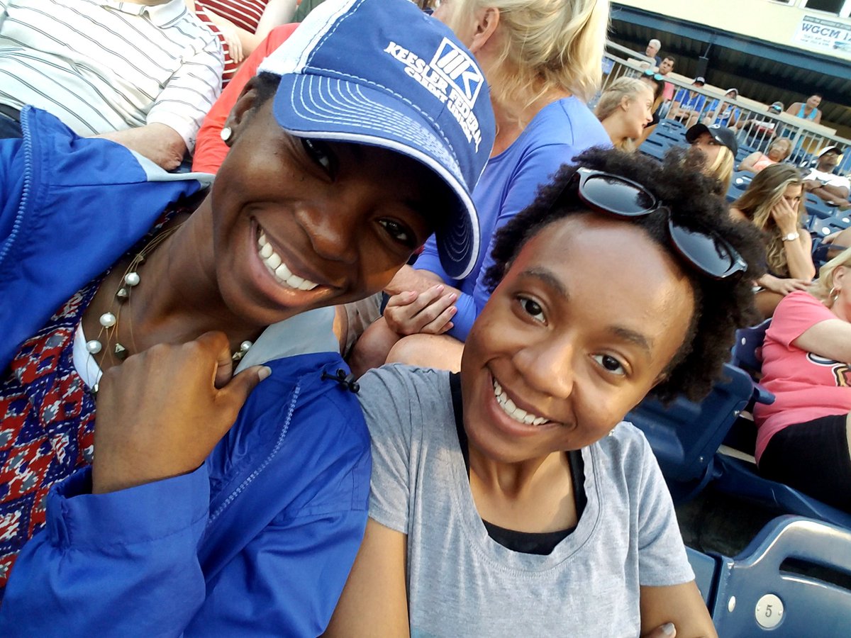 ms_chartley's tweet photo. @WLOX @BiloxiShuckers #shelfie #shuckers https://t.co/KoOX4GkJJr