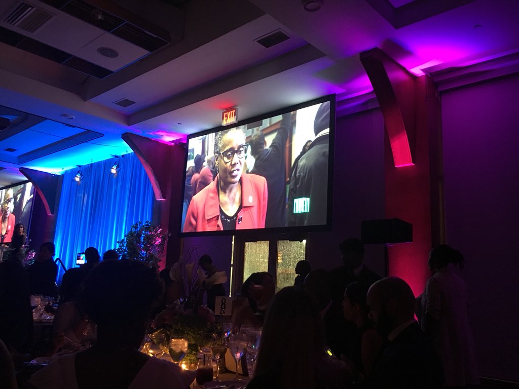 HelenRosenthal's tweet photo. Delighted to celebrate @NYUrbanLeague #civilrights2.0 #FDD53 #NYUL and awardees @kylehagler @dapperdanmag @valeisha https://t.co/ZtIr9Wmf2Z