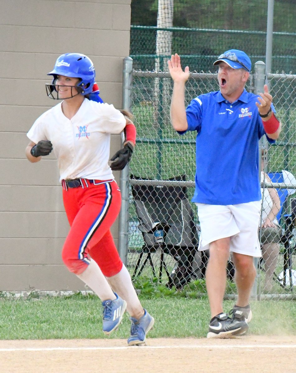 wnjsports's tweet photo. Clinton-Massie softball wins 7-3 over McNick. Eaton next up in Div II Southwest District championship game on Saturday. Site and time to be determined. https://t.co/3mx3pfvLmi