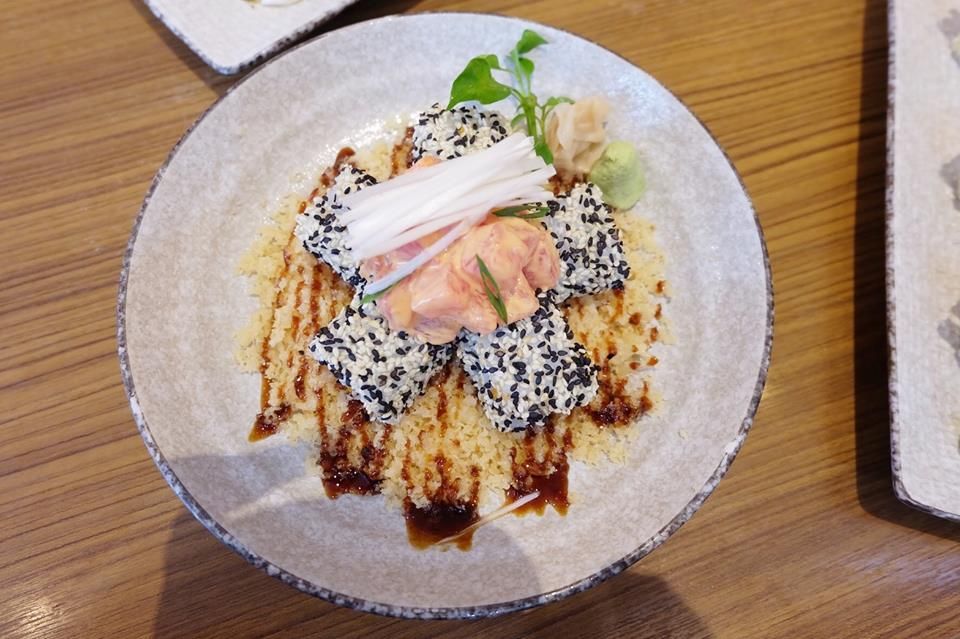 salehere1's tweet photo. ZEN Japanese Restaurant กับแคมเปญพิเศษ HANAMI FESTIVAL 8 เมนูปลา ทั้งสด ทั้งฟิน ลดสูงสุด 50% เริ่มต้นเพียง 120.-
📅 วันนี้ - 15 มิ.ย. 61
📌 ที่ ZEN Japanese Restaurant สาขาที่ร่วมรายการ
#ZENHanamiFestival2018 #ZENLiveQuality #นึกถึงปลานึกถึงเซ็น 
#Sale  #Promotion #SaleHere https://t.co/NslmTHR9N4