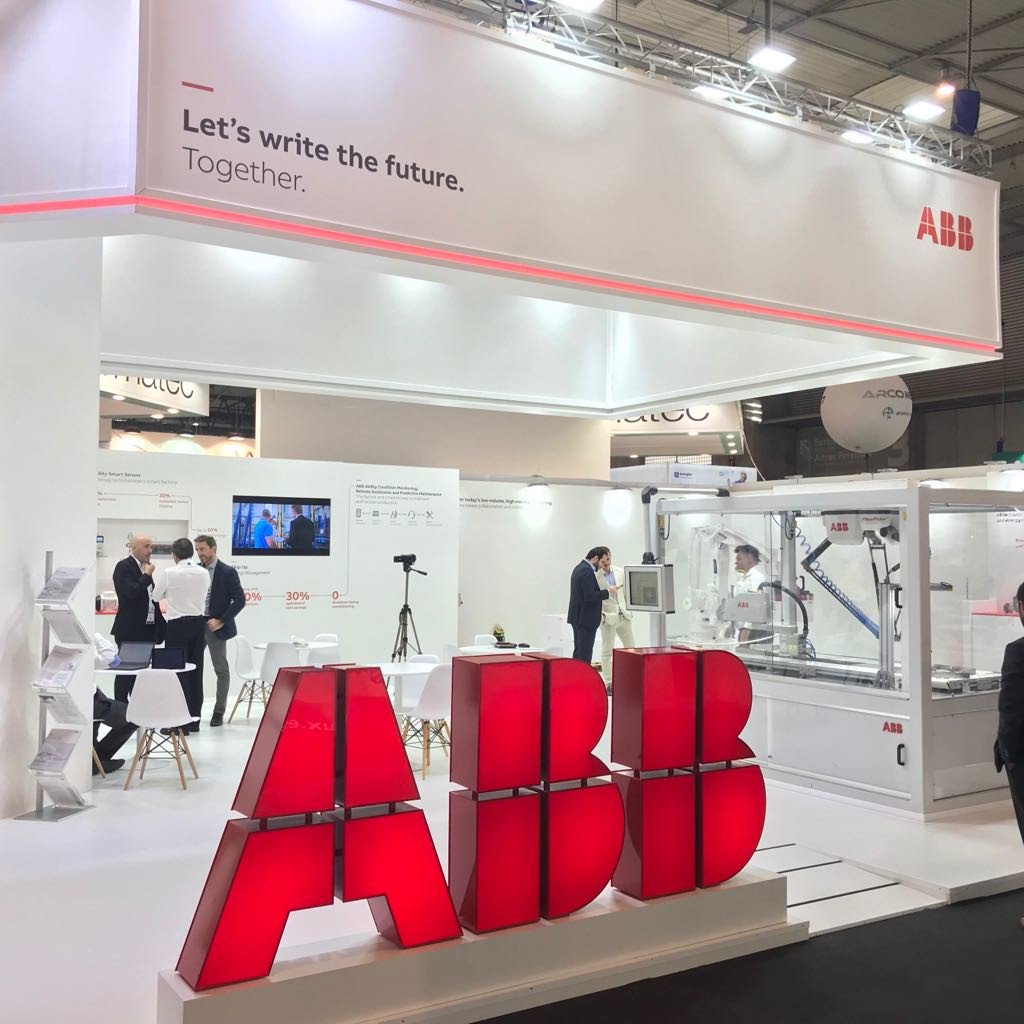 ABB_Spain's tweet photo. VIDEO | Repasamos nuestra presencia en la 17ª edición de  #hispack18 donde #ABB ha mostrado sus soluciones de mejora de la colaboración, flexibilidad y seguridad https://t.co/cHqPtT6vmi #foodTech  #packaging #automatización #robótica #Hispack2018 https://t.co/UdcTpaEE5k