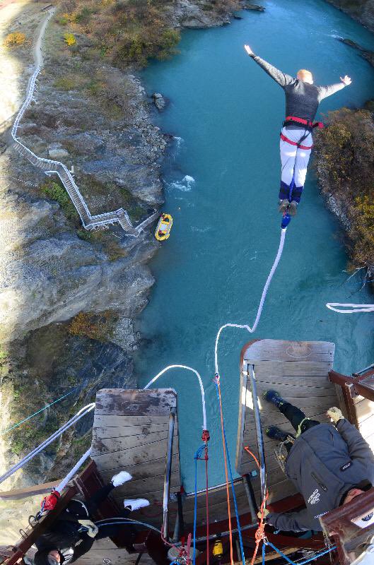 _liamstone_'s tweet photo. Bungy jump ✅ https://t.co/JbAfwTv2UN