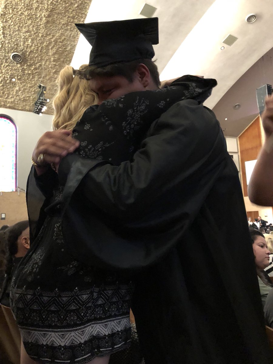brooklyn_rashel's tweet photo. The love of my life graduated tonight ❤️💕 https://t.co/bDY93aJUlC