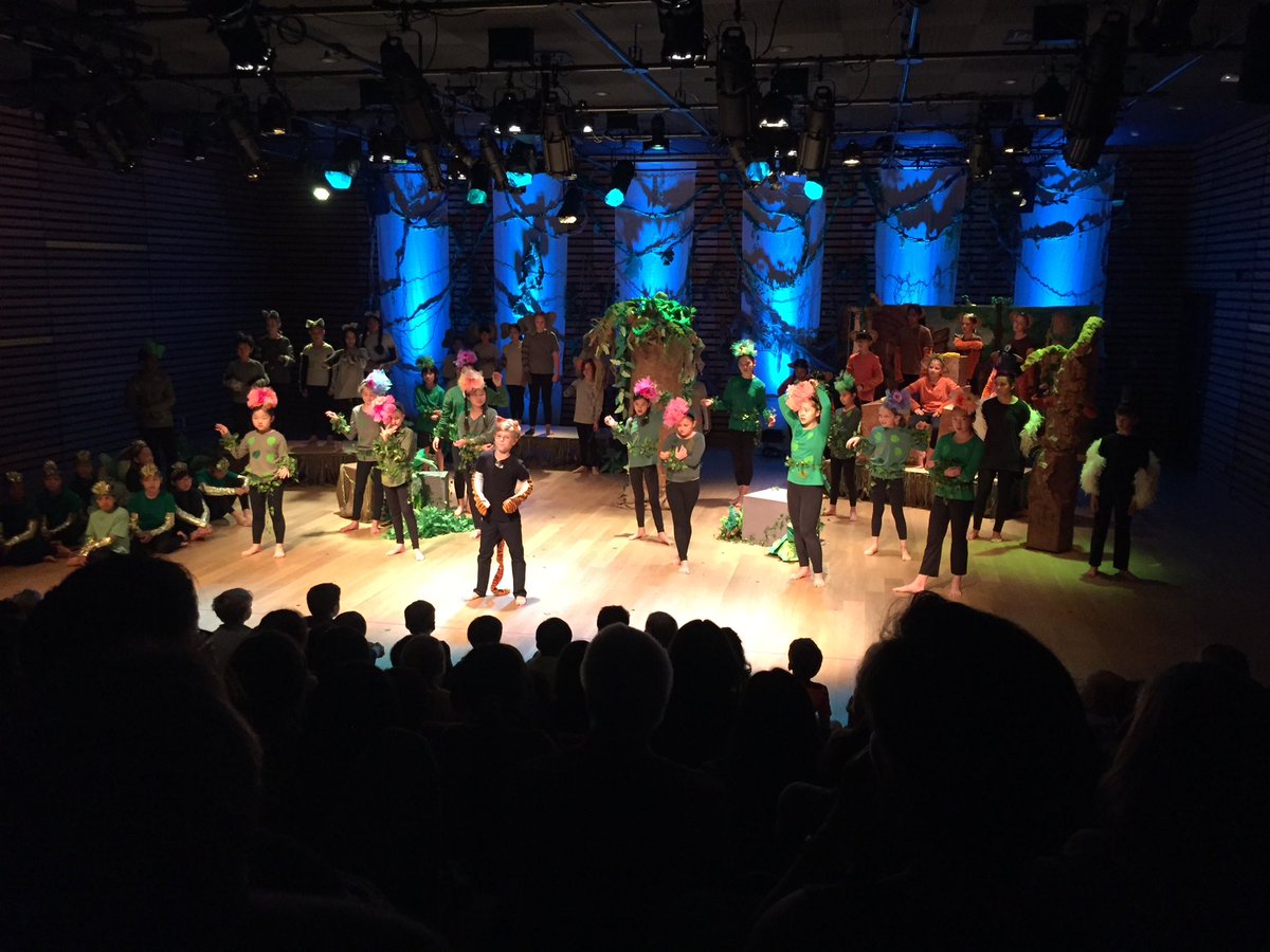 3Lkody's tweet photo. Kudos kiddos!!! Ms.Coon and Ms.Reynolds awesome job on the musical!!! https://t.co/QBHOpZu2Gv