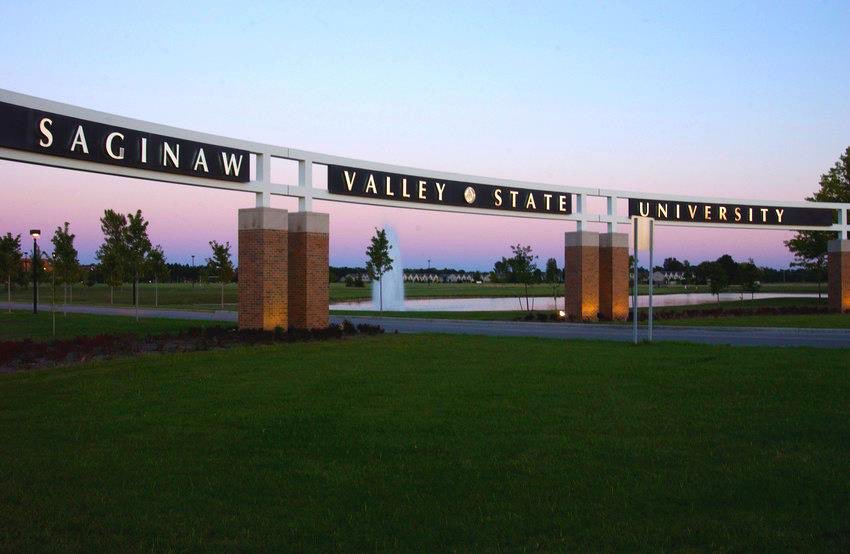 Rylee__Zimmer's tweet photo. I am excited to announce that I have verbally committed to continue my academic and athletic career at Saginaw Valley State University! Thank you to everyone who helped me along the journey! Go Cards ❤️🏐 https://t.co/iLQgN282sf