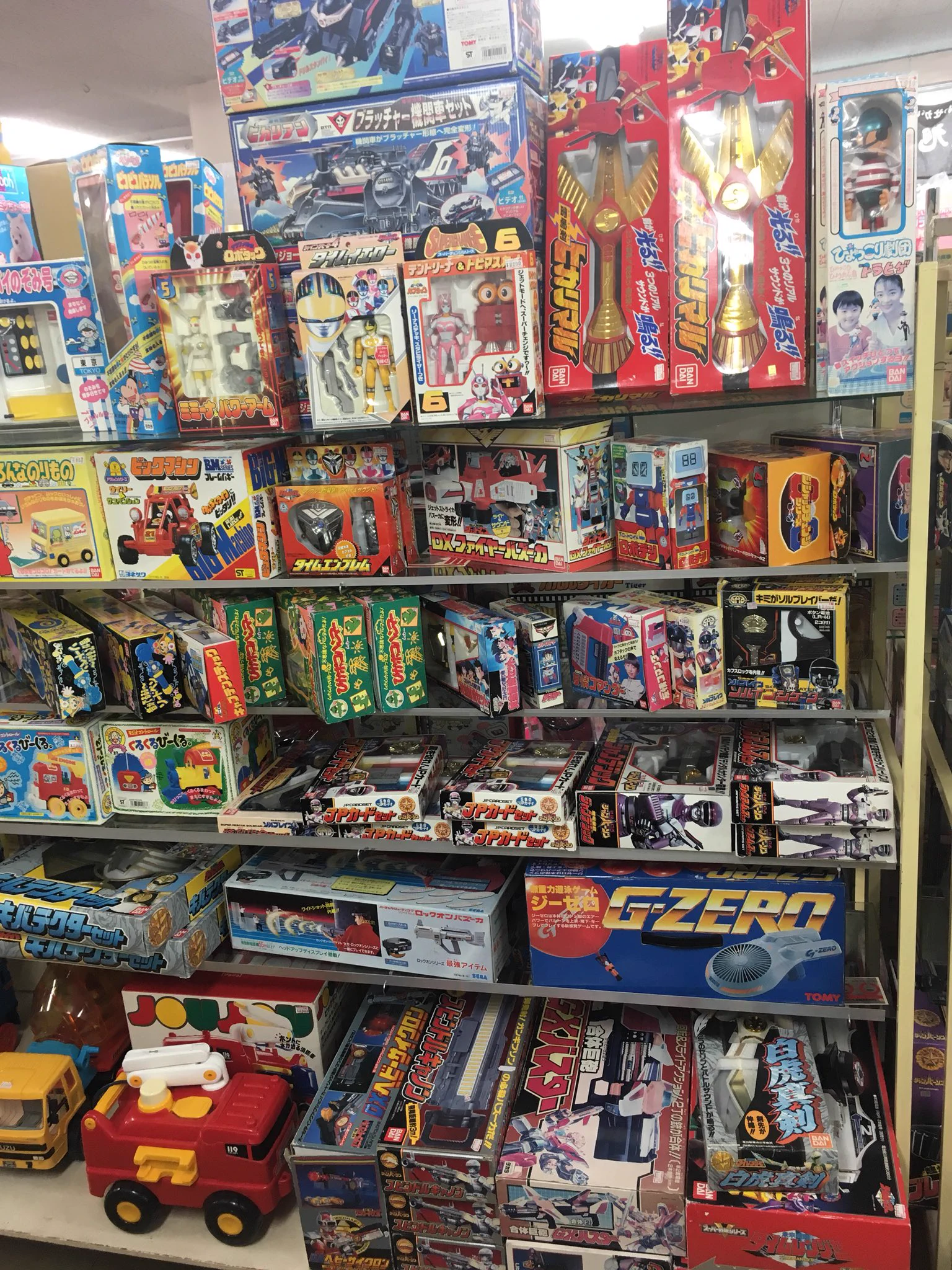 時が止まってる？昔のプラモデルやゲームが新品で売っている店がある！