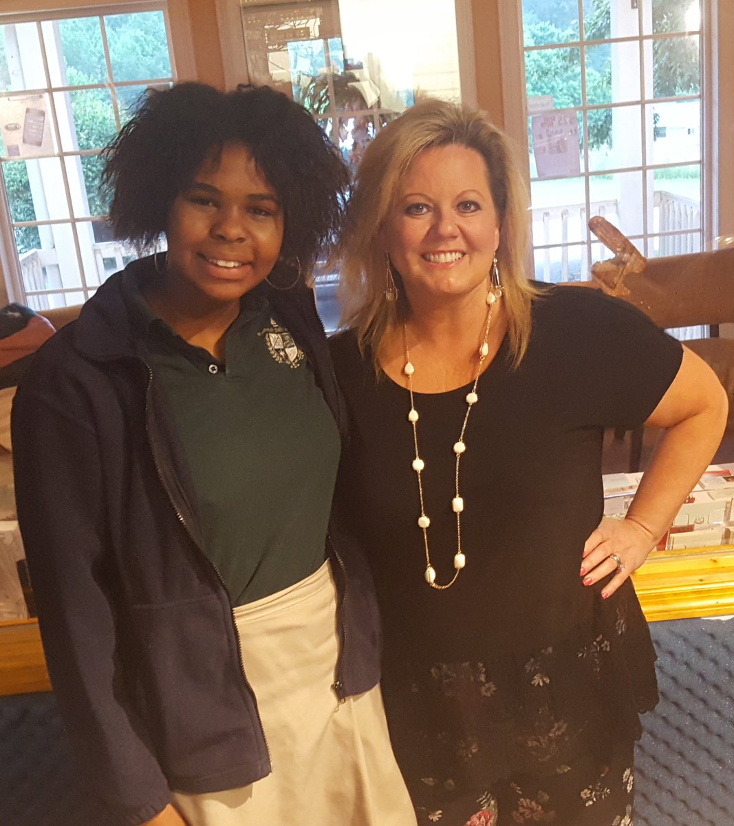 LDJ316's tweet photo. Enjoyed interviewing this Gates Scholar from Tallulah Falls. Out of 28700 applicants, Michelle was one of only 300 to be awarded nationwide.  #bubound https://t.co/jZBdMnDcH9