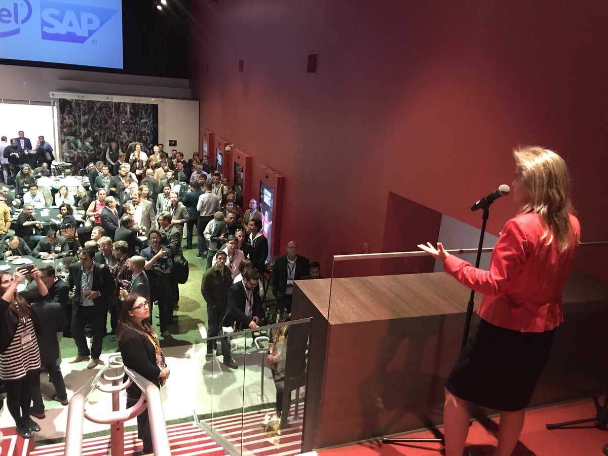 Elvira Wallis kicking off the SAP - Intel after event party in style <a href="/IoTWorldSeries/">IoTWorldSeries</a> <a href="/SAPLeonardo/">SAP Leonardo</a>