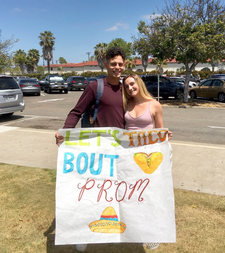 uchspromdraft's tweet photo. Sorry to spill the (rice and) beans, but David Lantz takes the fifth pick of the draft asking Laurel Kenyon if she mexi-can see them together at prom— she said yes! 🌮 #5 https://t.co/pUIgl8o8N1
