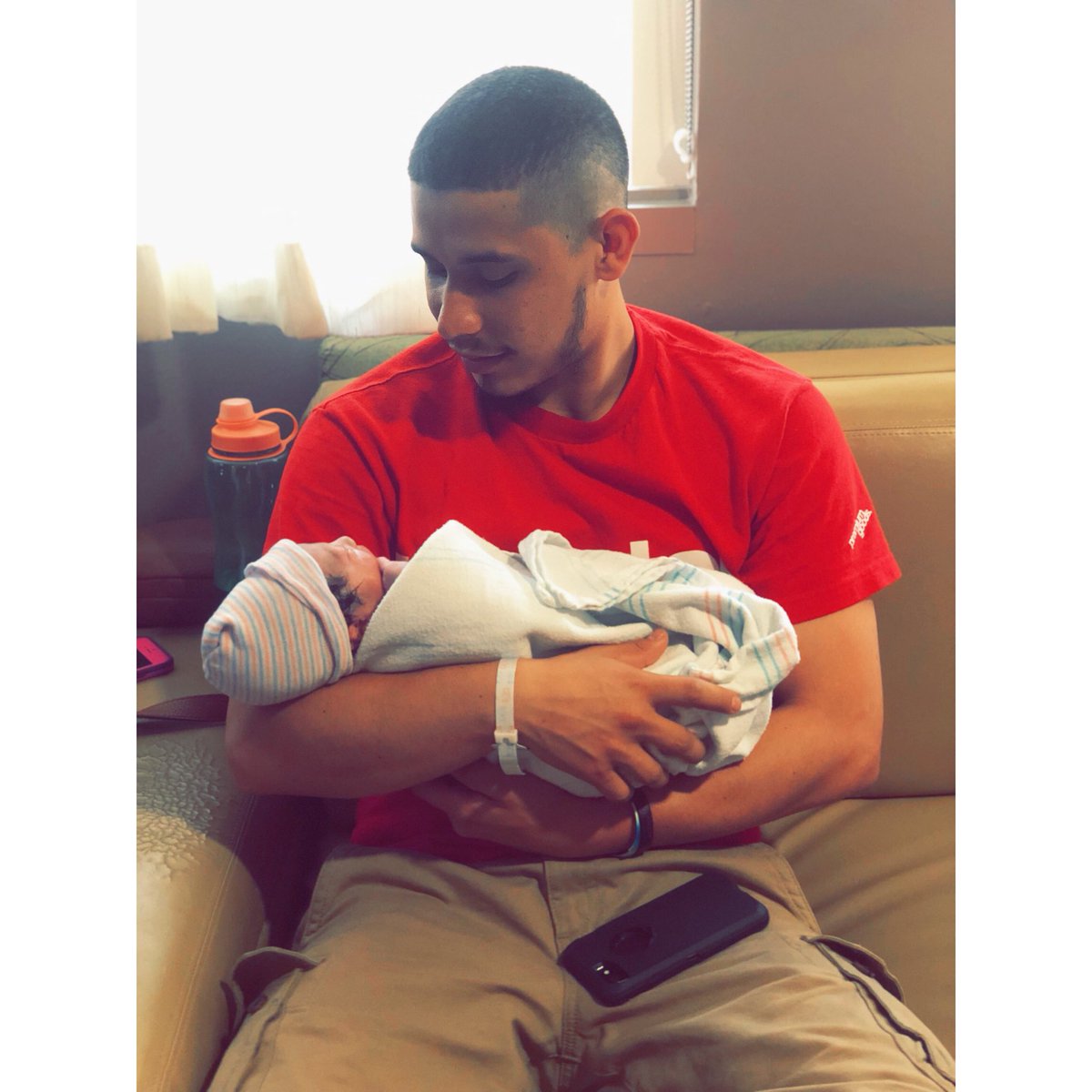 malvarez94's tweet photo. You are my purpose in this world ❤️ Welcome to this world Easton Anthony Matamoras, May 15th @ 3:54 7lbs &amp; 14oz. I never knew this type of love existed. https://t.co/Do7bVNzH2F