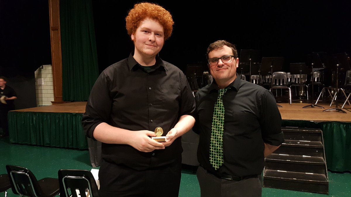 ECHSPanthers's tweet photo. Congratulations to Seniors, Sophie Pipik, who received the National School Choral Award, and Kobi Cunningham, who received the John Philip Sousa Band Award this evening. #ECclassof2018 https://t.co/pkVI4PlGR0