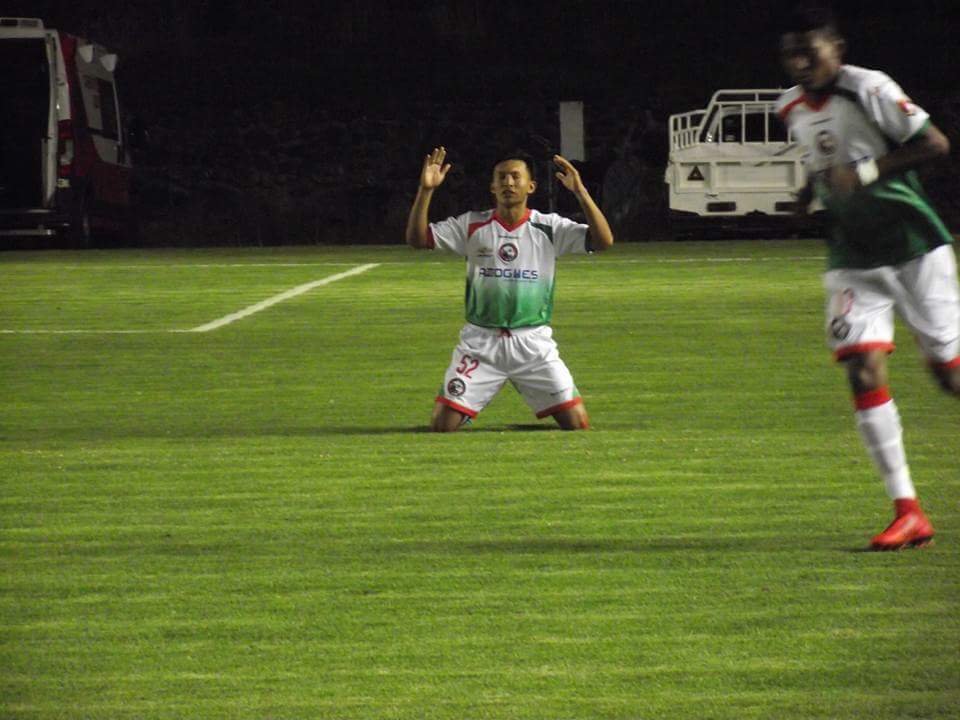 tellovaz's tweet photo. Inicia el Torneo de @Segunda_Ec en #Cañar 👇
⚽ #SanFrancisco - #CiudadelasDelNorte
📅 Sábado 19.05.18
📍Azogues
⏱11h30
⚽ #MunicipalDeCañar - #AzoguesSC
📅 Sábado 19.05.18
📍Cañar
⏱15:30
📷 @Azogues_SC #FB https://t.co/9IPNhT80Lv