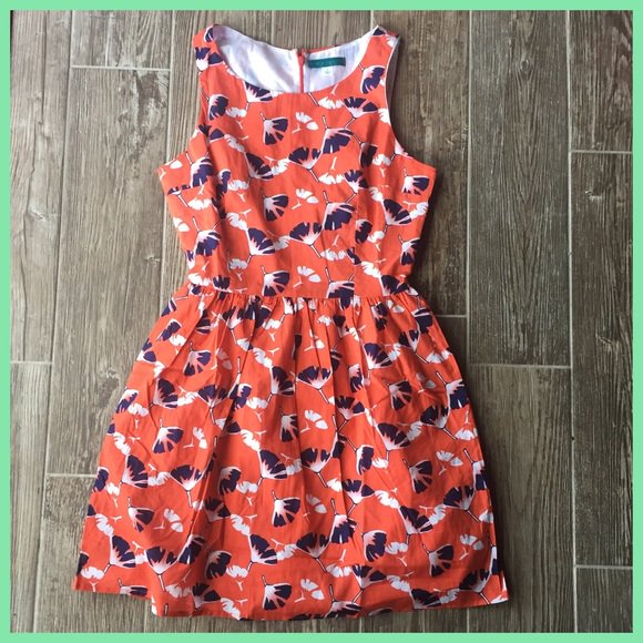 Jessicadehman's tweet photo. So good I had to share! Check out all the items I'm loving on @Poshmarkapp #poshmark #fashion #style #shopmycloset #pimlarkin #beachbunny: https://t.co/jTdVRMGHYM https://t.co/jJ19eSmbzm