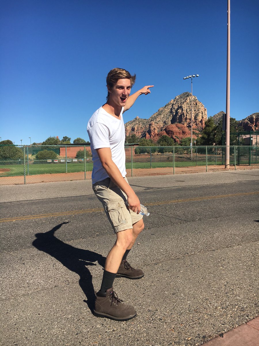 MAB_Sedona's tweet photo. SO CLOSE YET SO FAR https://t.co/pwdos0oZQs