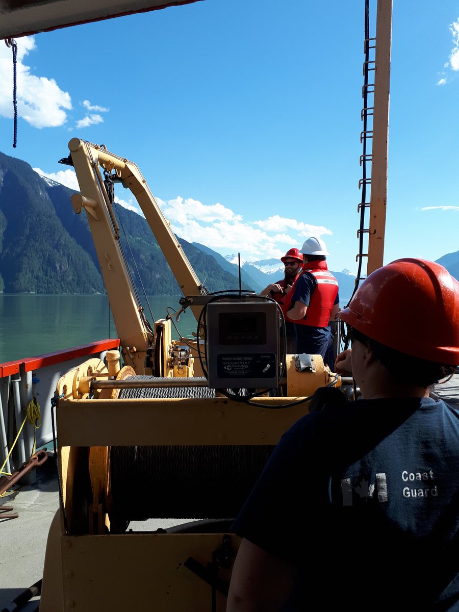 Sedi_Mental_Ali's tweet photo. Massive shout out to #TeamVector for their hard work helping to collect sediment samples from #ButeInlet great progress! #bute2018 @chloriteclayre https://t.co/J5nm2f3SYV