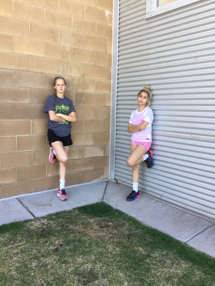 tara_sowards's tweet photo. So many last things... #runners4life #therealdumbanddumber https://t.co/P9UW875zE0