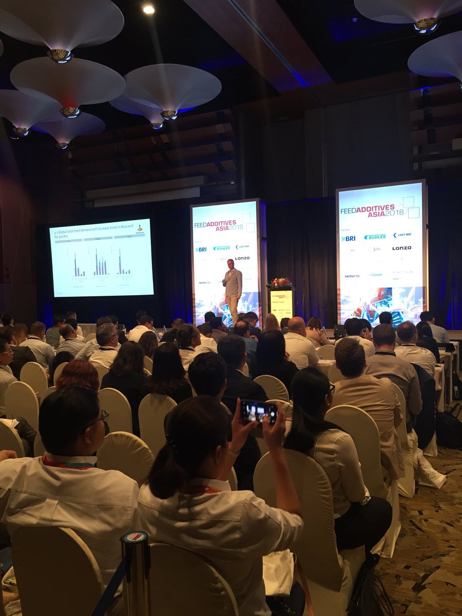 RoryBrown's tweet photo. Dirk Jan Kennes from @RaboFoodAgri tells the audience that the demand growth projections for protein feedstuffs have much stronger dynamics than energy markets #feedadd18 #feedinfo https://t.co/aA60g419QU