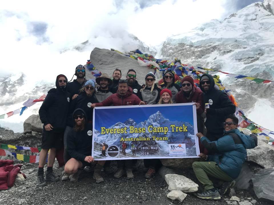 wearemsplus's tweet photo. ๐ฒ๐ฒ....they did it!! The Base-d On a Cause legends have reached Everest Base Camp!! 10 months later and almost 70k raised for a range of charities including MS! An outstanding achievement! #BasedOnaCause #Everest #DoItForMS https://t.co/QihYchOVY7