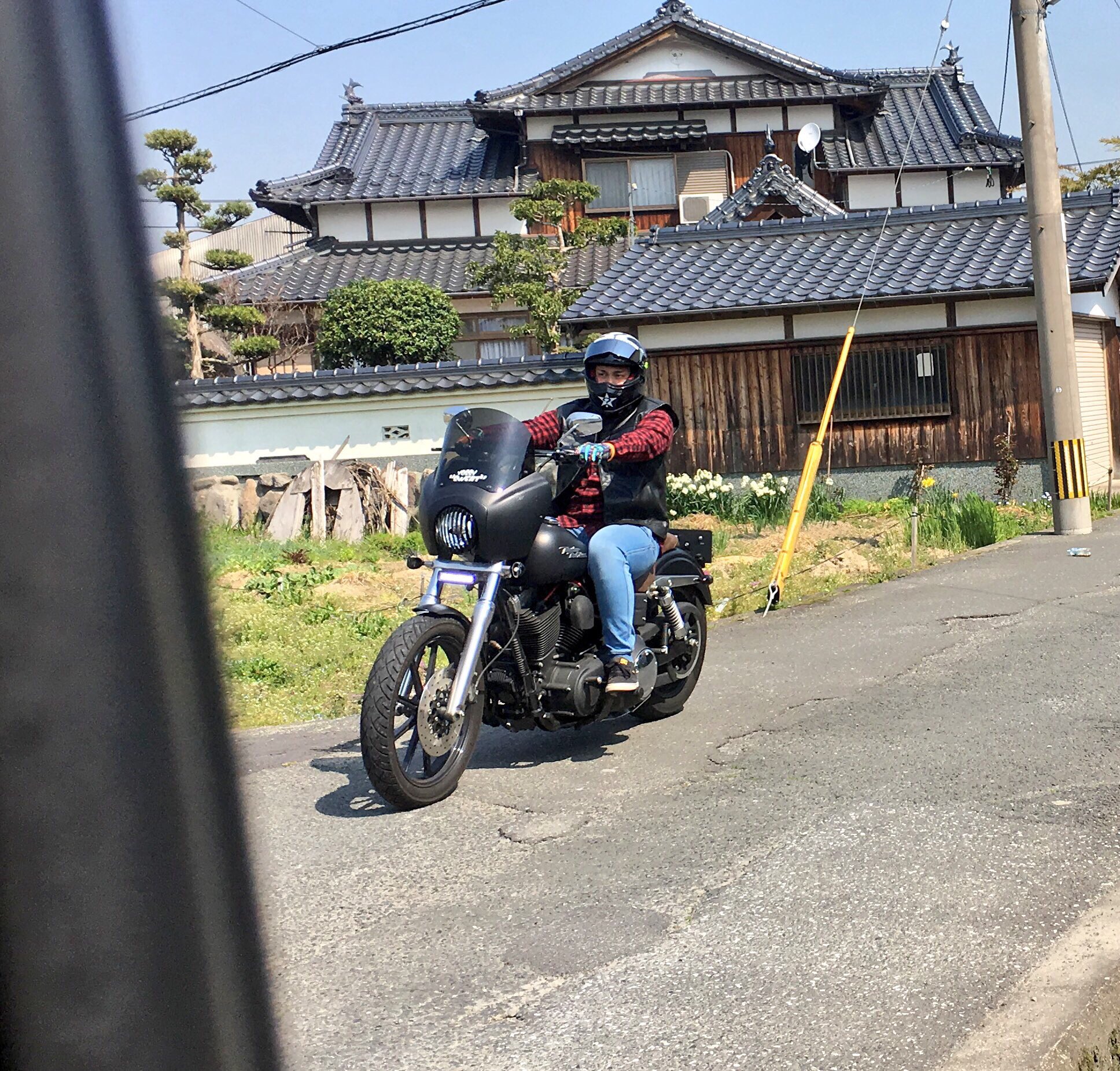 きゃりよし なにメットでも似合う アメリカンにフルフェイスはいいぞ T Co 14oh3gyl8a Twitter