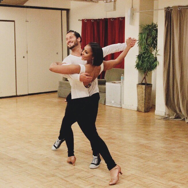 TamarAccess's tweet photo. #teamValenTay https://t.co/0DyeucDhUE