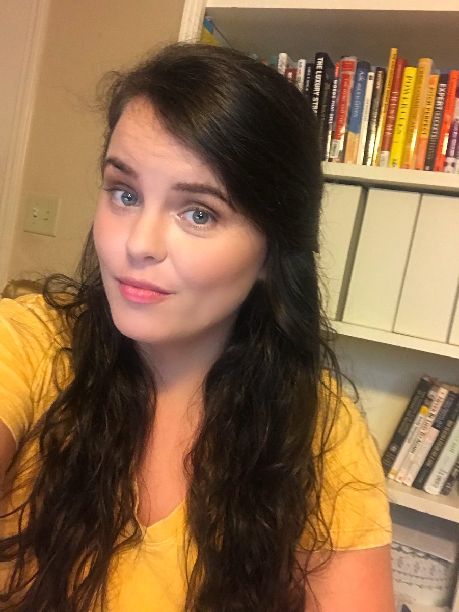 HopeBrookins's tweet photo. Late night making things happen. #brandbuilding https://t.co/B7ejeNZ9uY