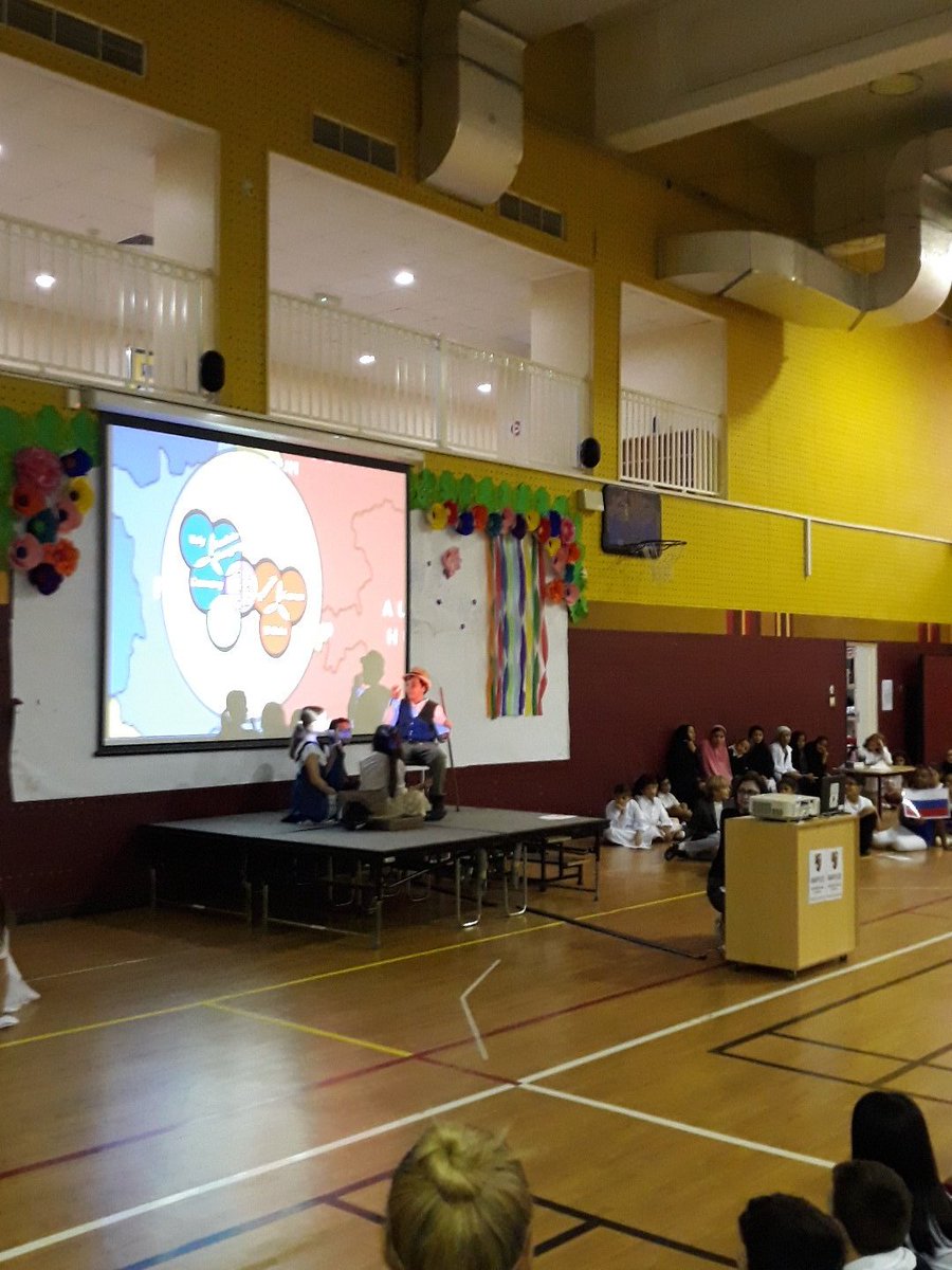 RafflesdxbPrim's tweet photo. Year 6A's assembly on World War One! Great descriptions of the trenches and how the war started. What do you know about world war one? #risss #rishistory @rafflesdxb https://t.co/yLEr8qjmS3