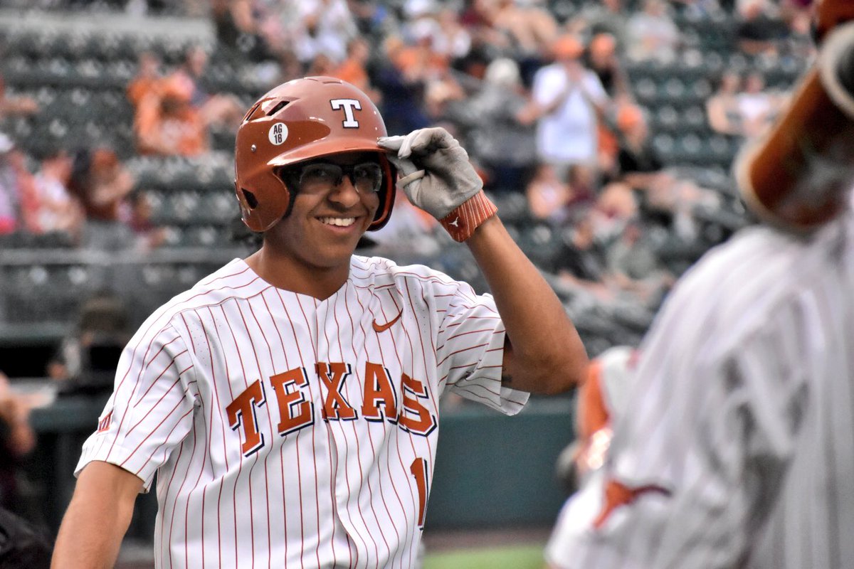 TexasBaseball's tweet photo. It took a while but... 

BALLGAME! 

@D_Ham27 adds a career-high four hits including his 5th homer of the season and the Horns win it, 6️⃣-2️⃣, over the Bobcats! #HookEm https://t.co/Aqj4N9aU4i