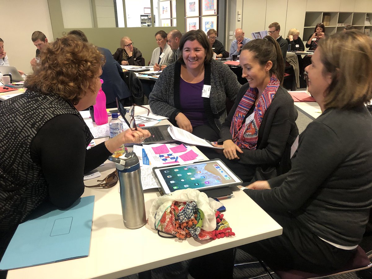 EllieDonovan's tweet photo. The room starts buzzing when teachers use the literacy #progressions to examine student work samples #LitandNumStrategy #BrokenHill https://t.co/epKqzFnkQc