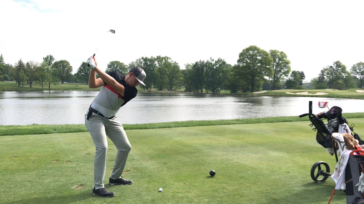 No. 20 <a href="/UNLVGolf/">UNLV Men's Golf</a> Sits Third <a href="/NCAA/">NCAA</a> Regional's Second Round ⛳️ Three Rebels among the top 10 in Columbus, Ohio 📝: unlvrebels.com/sports/m-golf/… #UsNowLV #NCAAGolf