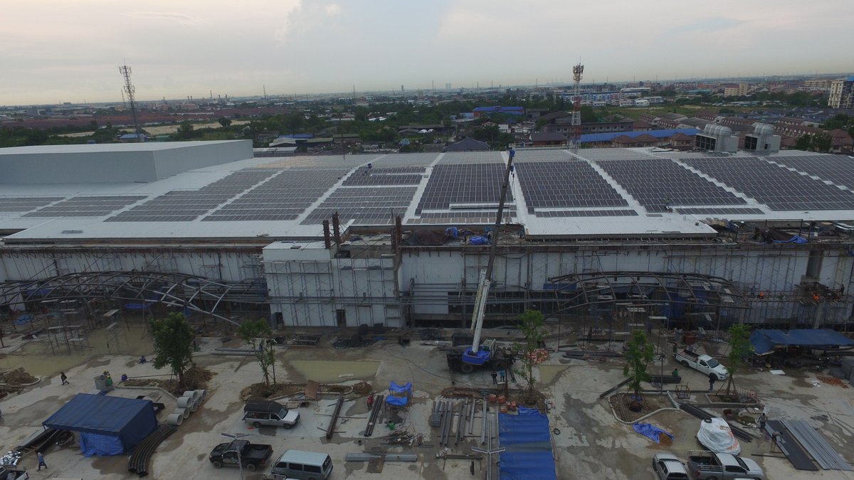 AssyceAsia's tweet photo. Update Robinson Solar Rooftop Plant - Chonburi

Installation of PV modules (999.3 KWp). https://t.co/u6pVo4TzxY