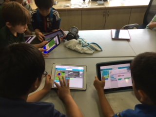 RobZook1's tweet image. 27 KG - Grade 5 Coders at Coding Morning today. Starting the day with computational thinking, reading, math and gaming. #Kidcoders #Tinker #Scratch #HourofCode