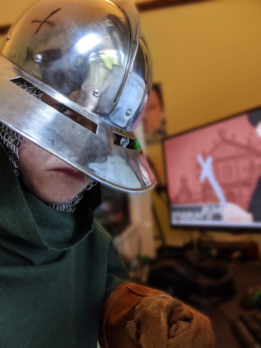 Feature_History's tweet image. I'm in too de- this is a really expensive run-on joke.
(Anyways, video should be dropping in about 10 hours)