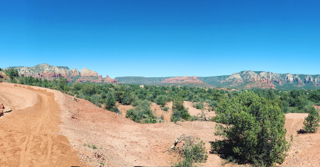 MAB_Sedona's tweet photo. Ok hey aGaIn, but y’all can’t compete w this view 😤 @MAB_atlanta @MAB_Stafford @MAB_Charlotte @MAB_Nashville_1 @MAB_Seguin https://t.co/5y6M1Jl3T3