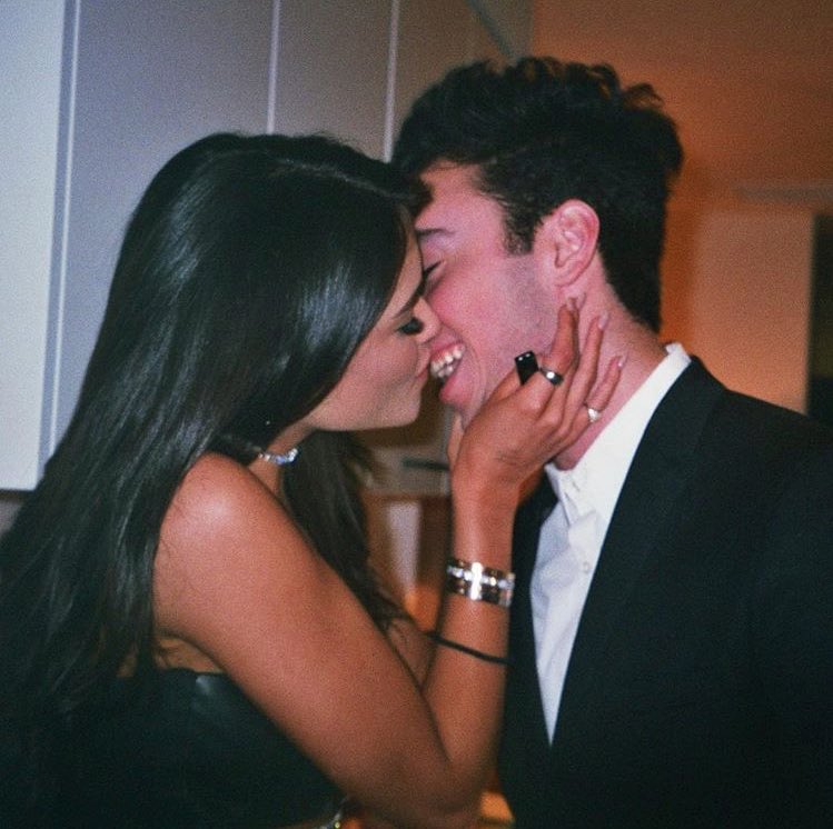 DailyMBeer's tweet photo. -NEW PHOTO- zackbia via Instagram “nothing but smiles when i’m with you”

(May 15th, 2018) https://t.co/rvhZn4xfKG