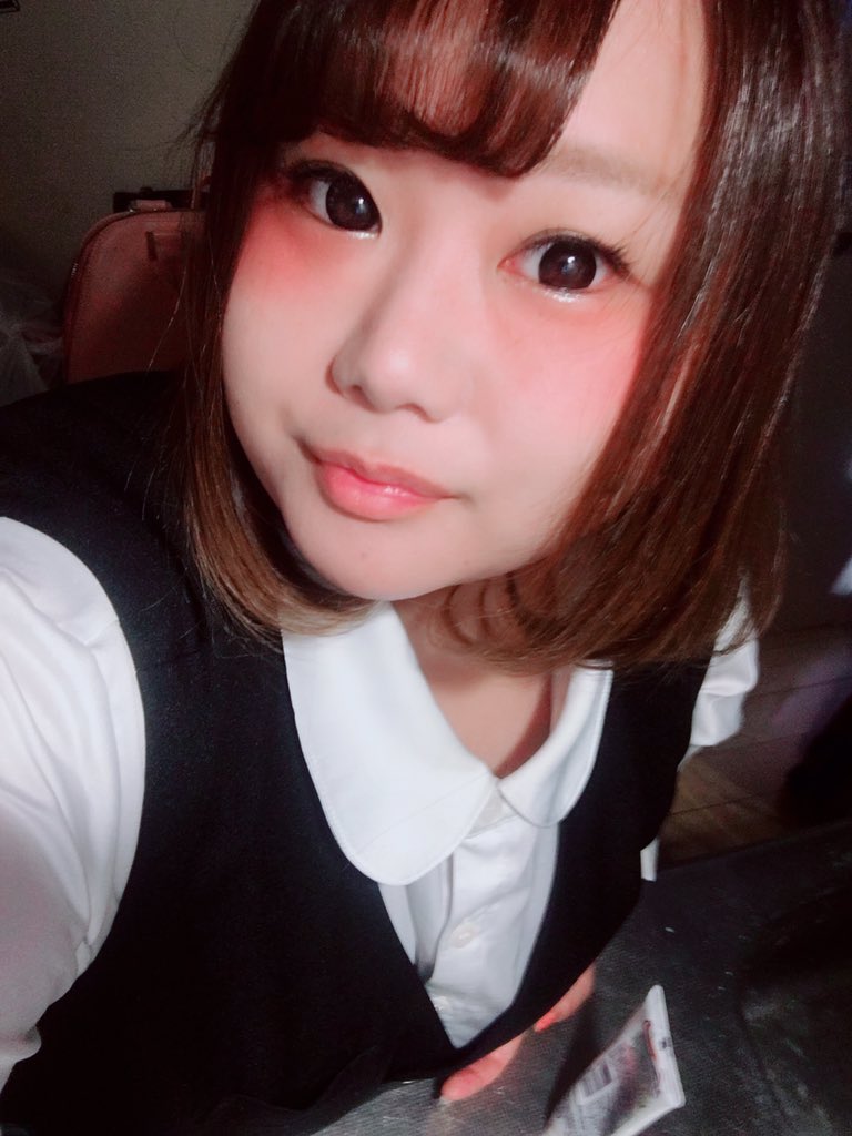 Uzivatel くにかた あやや Na Twitteru 事務服暑い ぽっちゃり デブ デブ専 さん 事務服 デブwith歯磨き粉 Uzivatel くにかた あやや Na Twitteru 事務服暑い ぽっちゃり デブ デブ専 さん 事務服 デブwith歯磨き粉