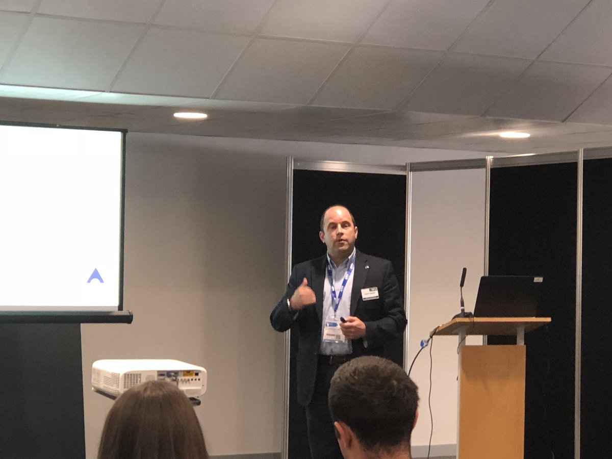 avivets's tweet photo. Fantastic talk from @Appliedpoultry talking to the #nextgenpoultry seminar about his journey from broiler producer to poultry farm consultant. A great inspiration for the next generation of poultry! https://t.co/JqPhqvOFvs