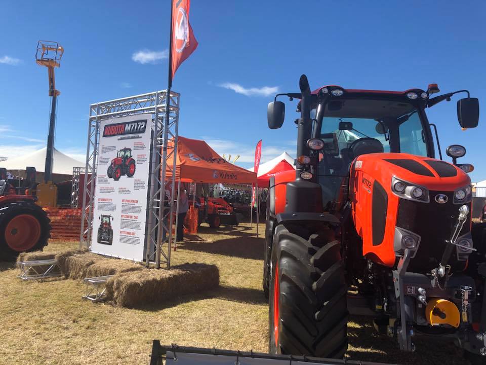 MoonDawnMedia's tweet photo. Today we are hosting a media day at #Nampo2018! 15 editors and journalists have attended, a big well done to Samu for organizing the media, superbly done!!
#smithpower #nampo #farming https://t.co/BHtyWRbvXi
