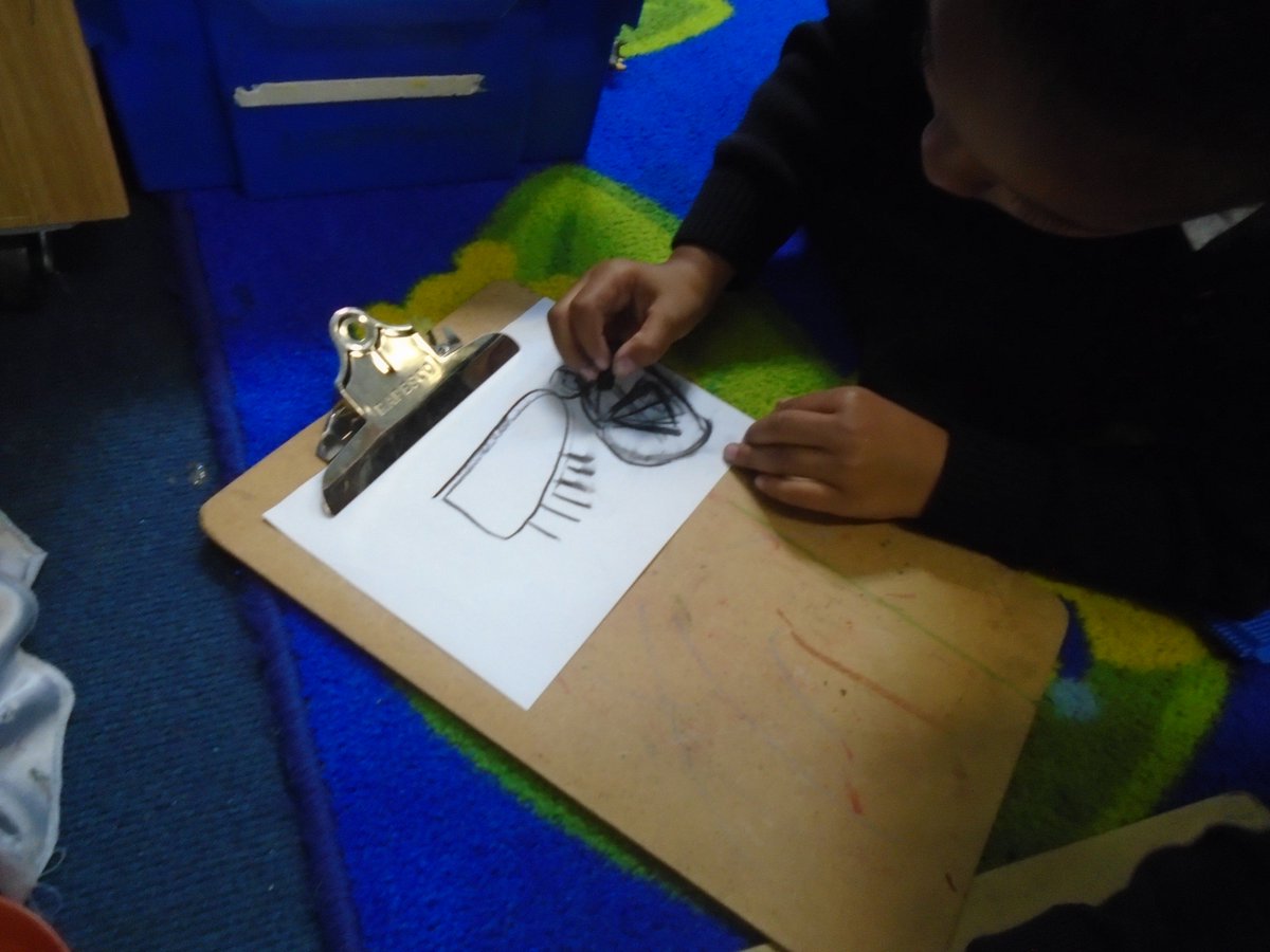 MatthiasN16EYFS's tweet photo. Our caterpillars have begun to form their chrysalises. We've been investigating the changes and practicing our amazing drawing skills. #caterpillar #EYFS #understandingtheworld https://t.co/ieUkU2BRDR