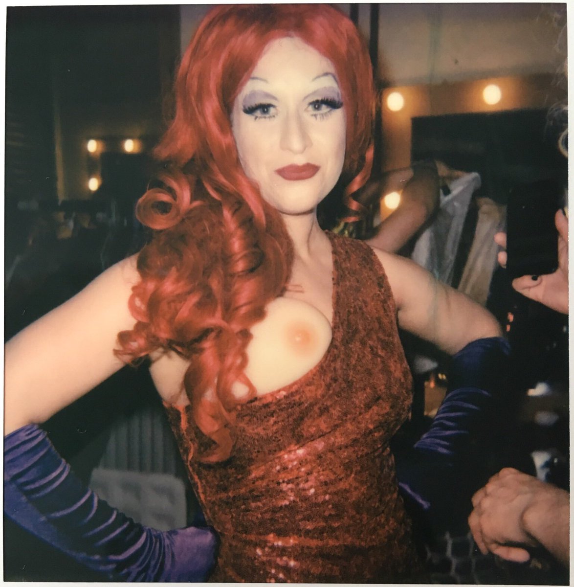 marcelaferri's tweet photo. The beauty of instant photography.
Shot a few weeks ago @mariahandfriend
.
@polaroidorignls #filmphotography #london #analogue #drag #hybridnormalization #cabaret https://t.co/oKprKt0ZmY