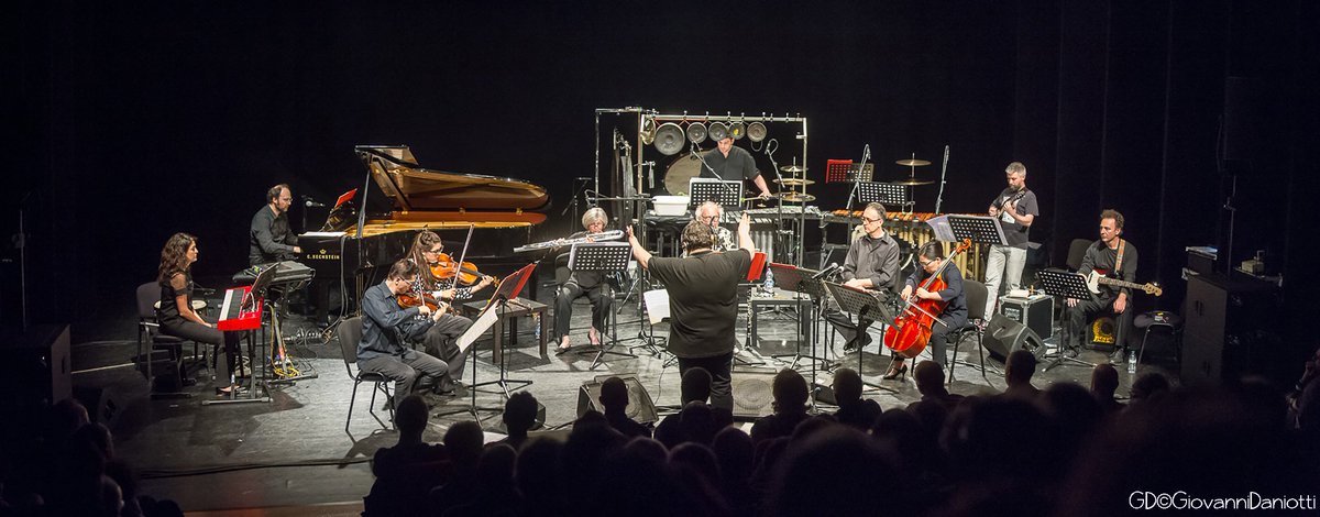 altremusiche_it's tweet photo. Il Bad Trip di Sentieri Selvaggi [Teatro dell’Elfo, 7 maggio 2018] #Romitelli #contemporarymusic #recensioni #altremusiche
https://t.co/nHrQjOMpu5
[foto Giovanni Daniotti] https://t.co/Zqol4lsP8Q