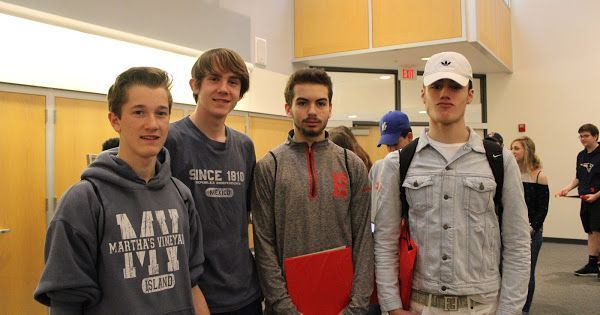Hudson_Public's tweet photo. Hudson High School students learning fiscal responsibility and how to choose careers at the annual Reality Fair. Thank you to our sponsors! #avidia #stmaryscu #dcu #mainstreetbank https://t.co/DSm0t9W0nX https://t.co/TVyPFvpex9