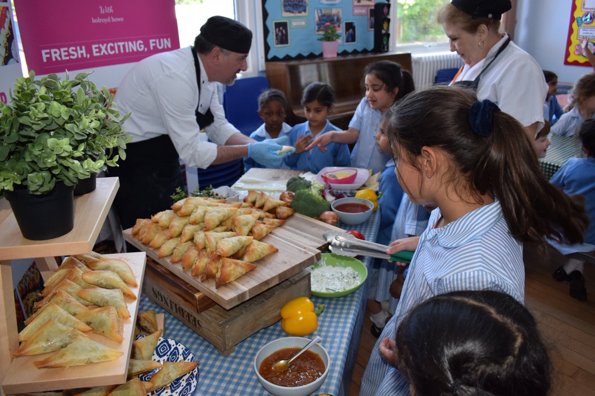 StHildasBushey's tweet photo. Samosa Day @StHildasBushey was a great success.  The children loved it and were encouraged to try all the different types of Samosa's to see which one they liked best.  Needless to say, the sweet option came out top!  #DareToBeRemarkable https://t.co/o742c1o21L