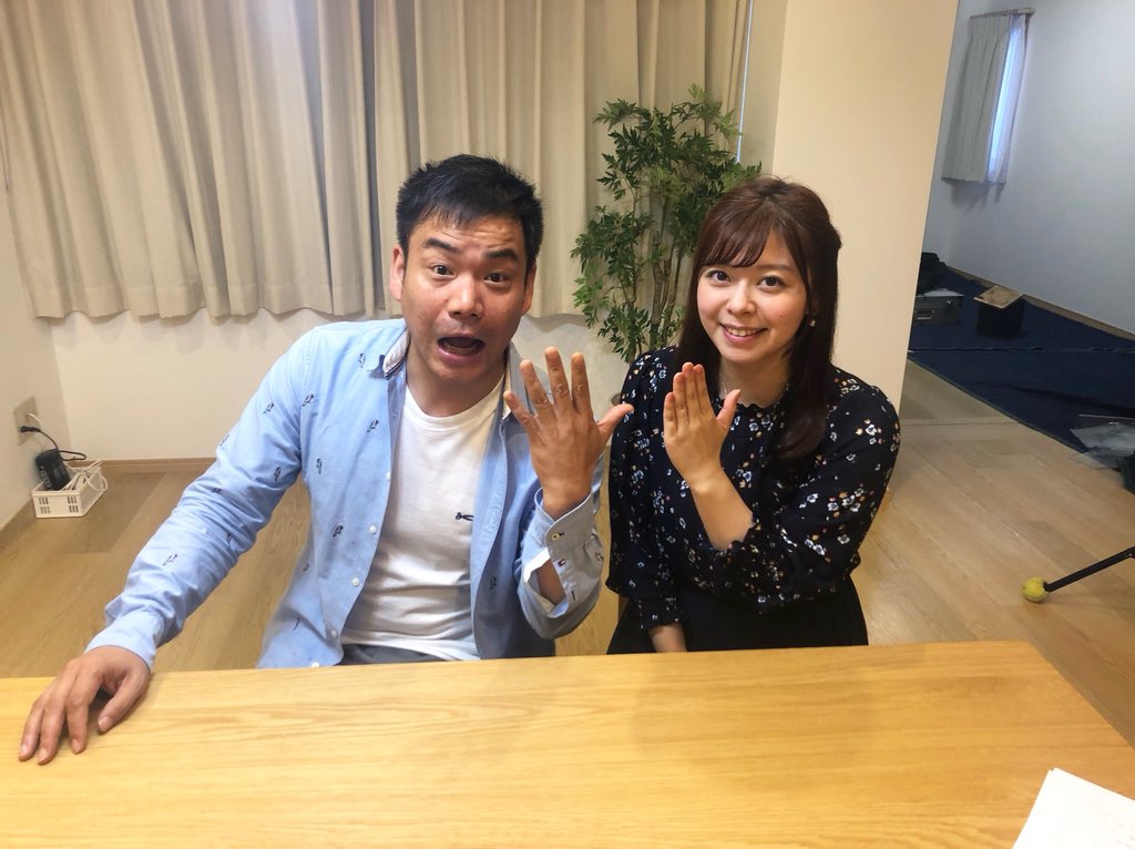 上杉桜子 フリーアナウンサー En Twitter 今日はアンバランスの山本栄治さんと擬似夫婦コントロケでした 最初は演技が難しくngばかり連発しておりましたが 今日はほぼ全カットtake1で終えられました 奇跡 笑 日テレ 女神のマルシェ 上杉桜子 フリーアナウンサー En Twitter 今日はアンバランスの山本栄治さんと擬似夫婦コントロケでした 最初は演技が難しくngばかり連発しておりましたが 今日はほぼ全カットtake1で終えられました 奇跡 笑 日テレ 女神のマルシェ