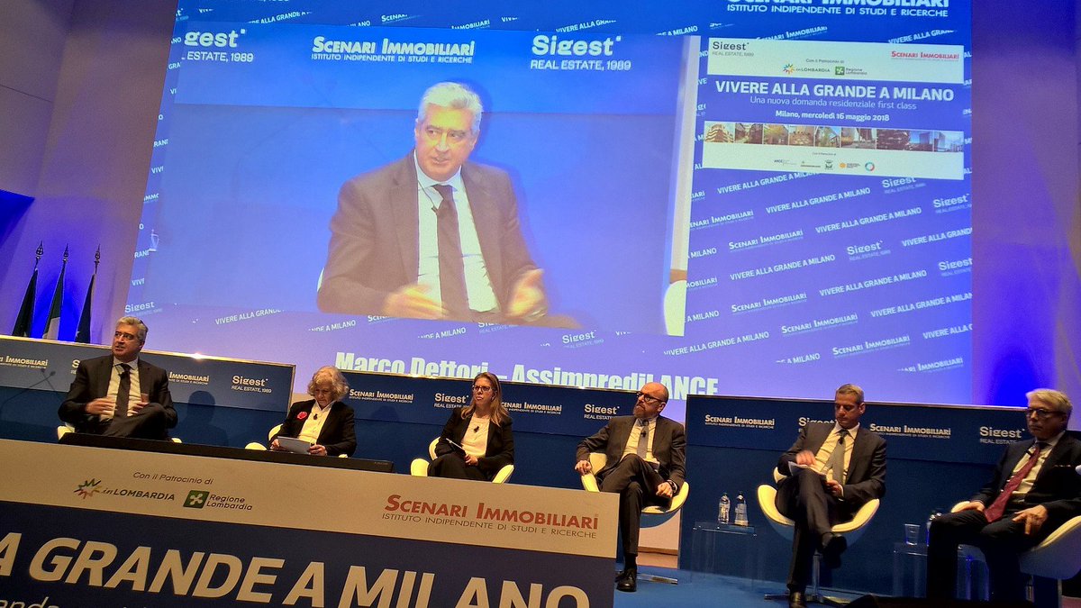 AnceMilano's tweet photo. #MarcoDettori al convegno promosso da @SIGESTspa con #scenariimmobiliari #vivereallagrandeamilano "Milano deve avere una normativa adeguata anche per gli immobili di first class; le norme devono essere strumento, non vincolo, per la crescita e lo sviluppo della città" https://t.co/h5HfITAnO2